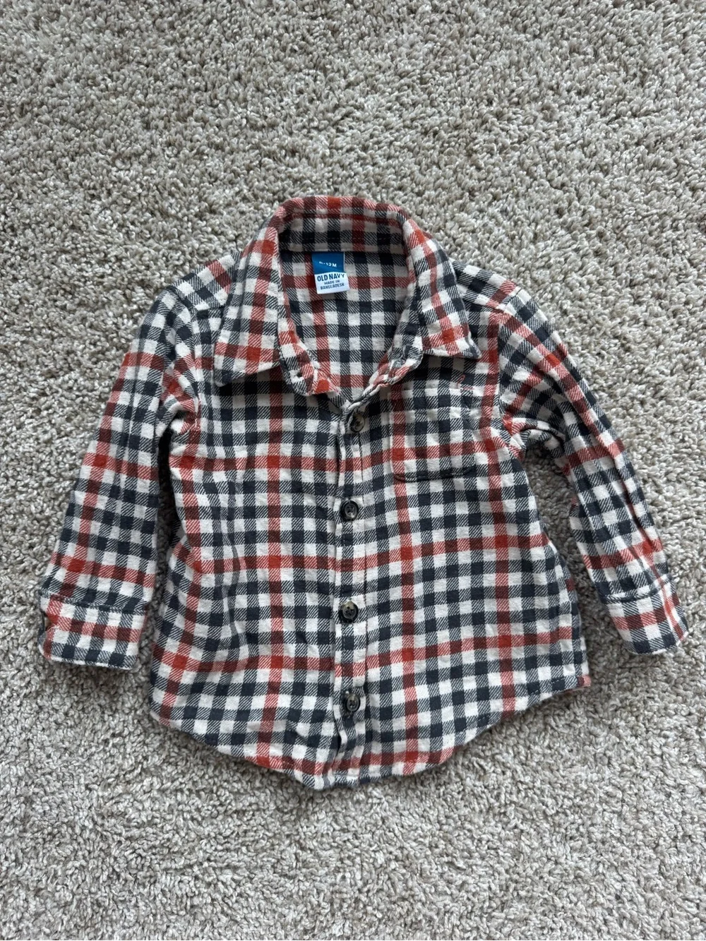 Old Navy Plaid Button-Down Shirt in Red, Black & Cream
